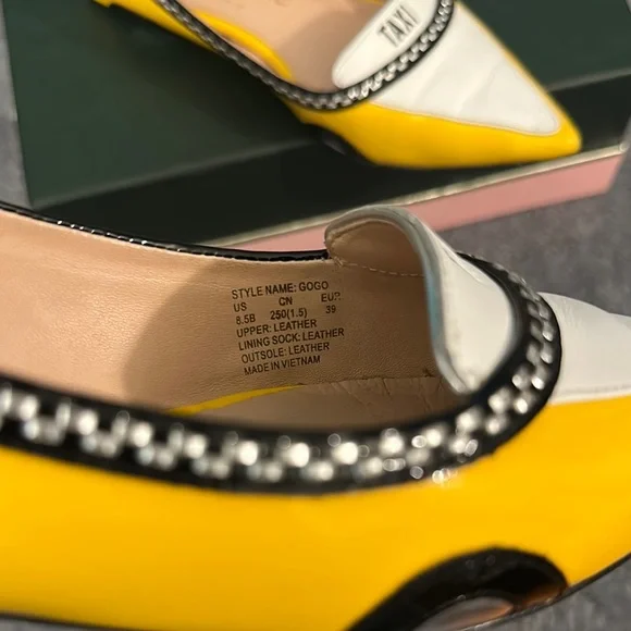 Kate Spade Taxi Yellow and White Flats - Picture 7 of 9